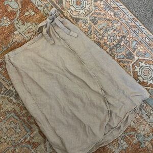 Garnet Hill linen, pencil skirt size 8